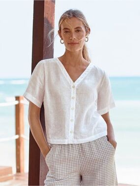 Garnet Hill Gabby Button-Front Linen Top V-Neck in White